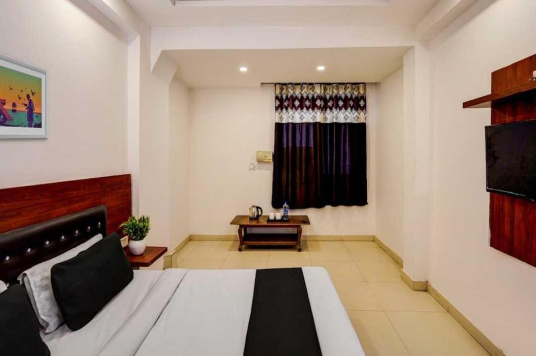 Hotel O Anshu B&B New Delhi Eksteriør bilde