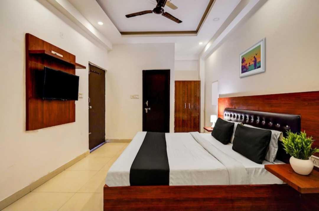 Hotel O Anshu B&B New Delhi Eksteriør bilde