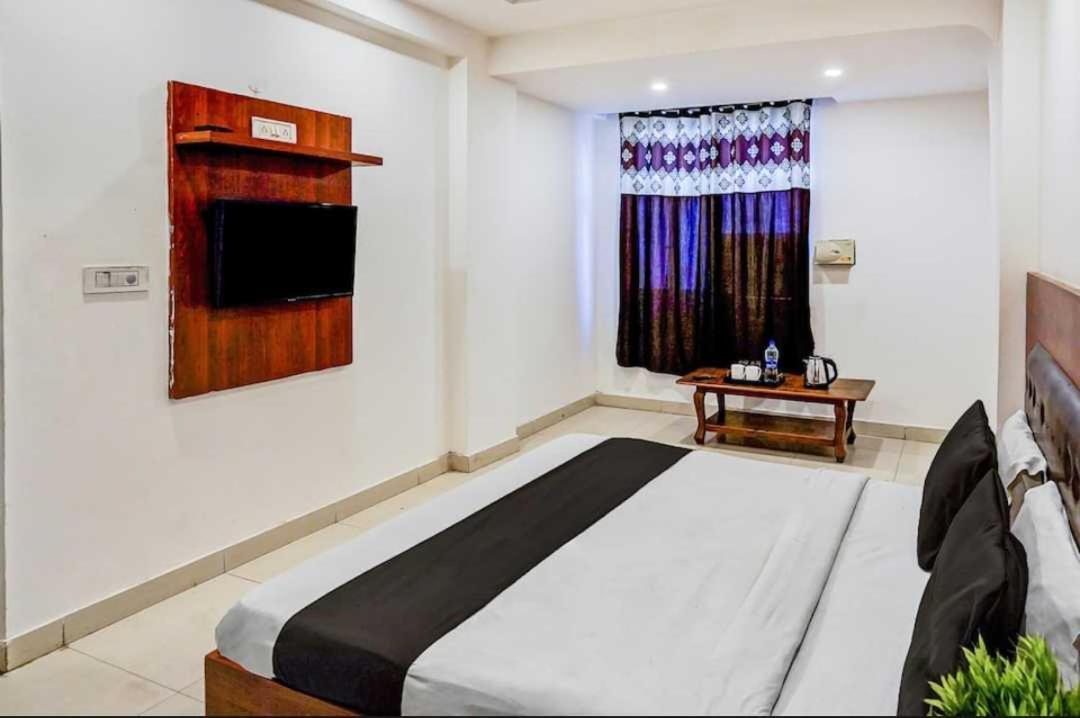 Hotel O Anshu B&B New Delhi Eksteriør bilde