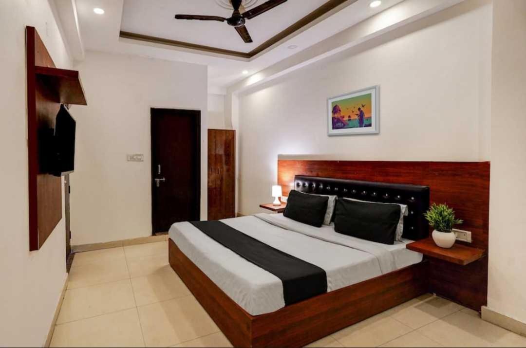 Hotel O Anshu B&B New Delhi Eksteriør bilde